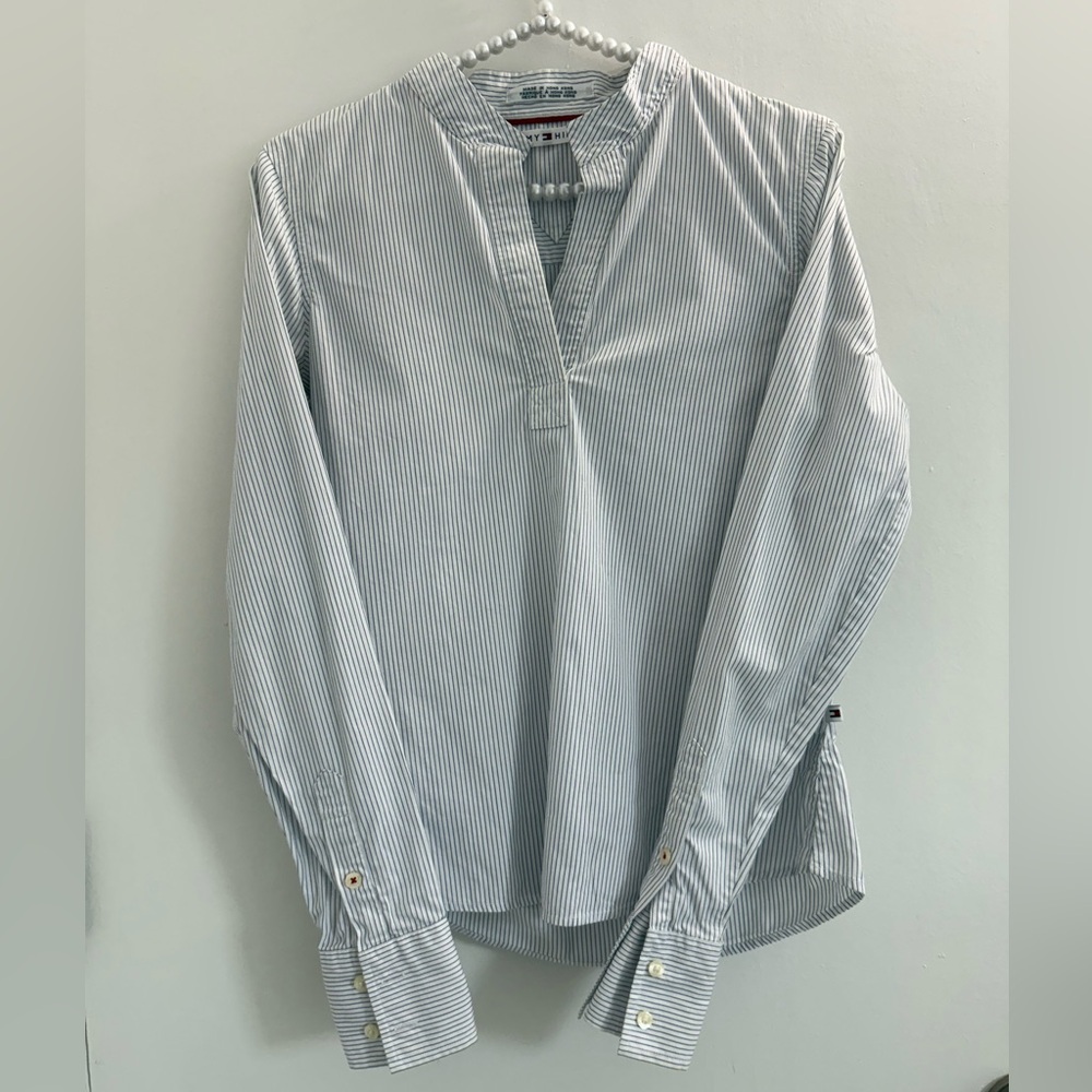 Tommy Hilfiger Women's Striped Blue Blouse Size 4